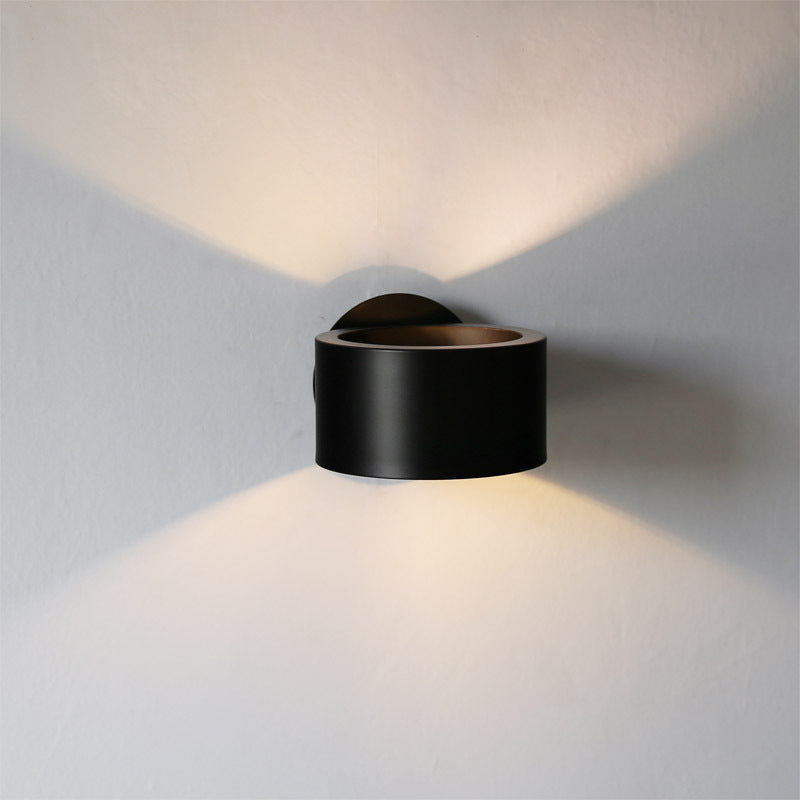 Simple Golden Wall Lamp