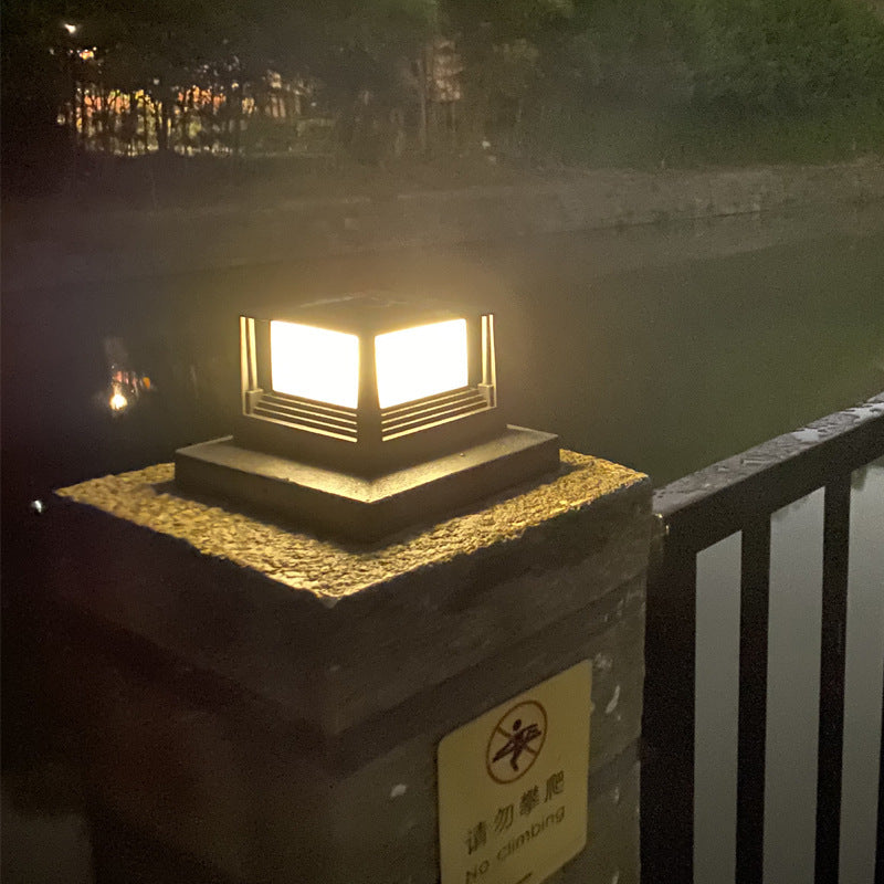Outdoor Solar Pillar Lamp
